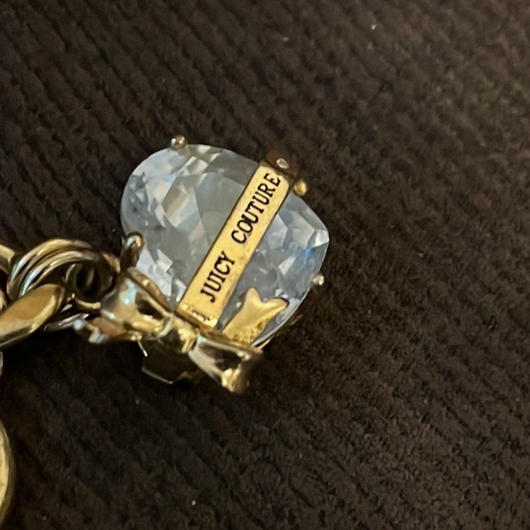 Gold heart charm juicy couture bracelet - Picture 3 of 5